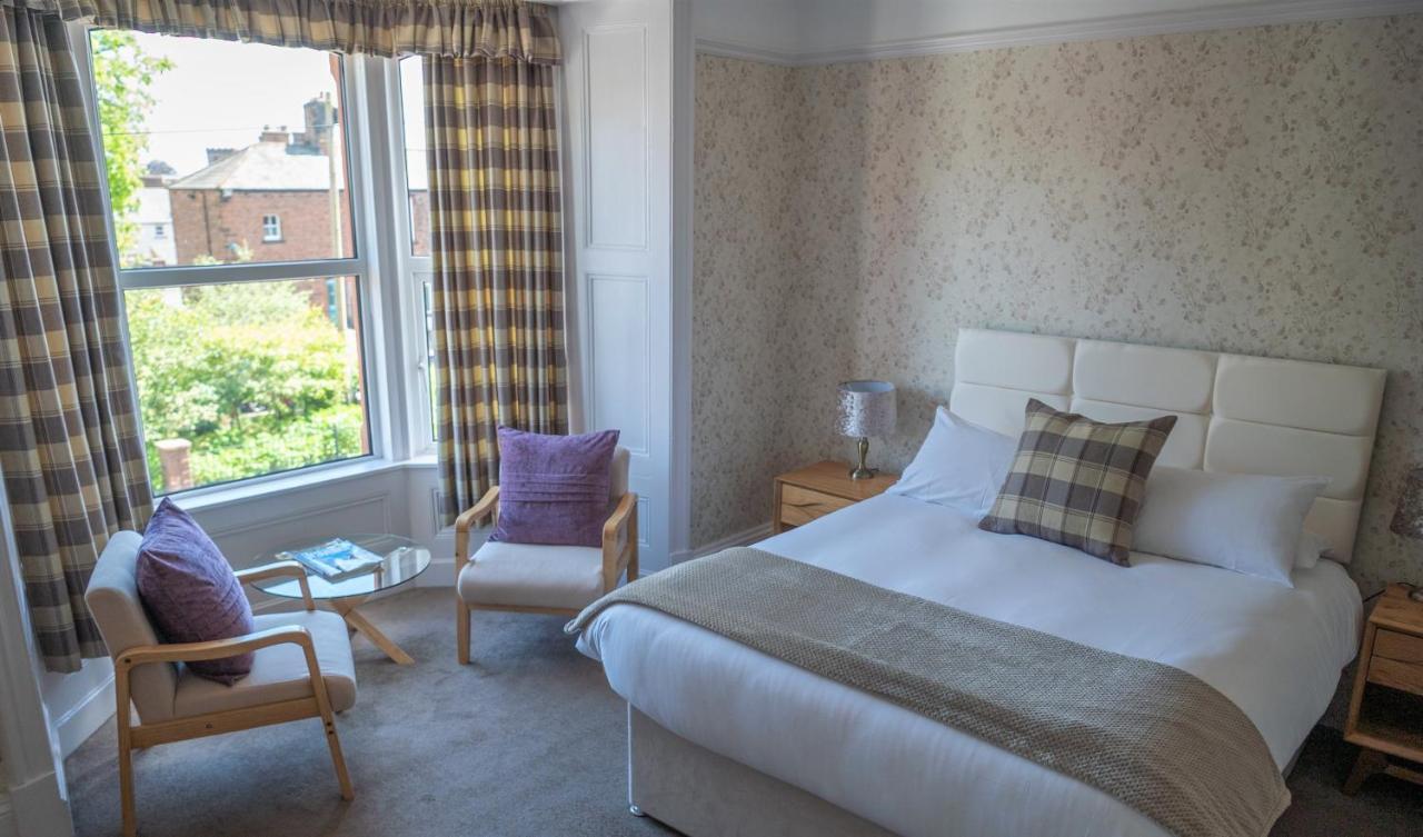 Albany House Hotel Пенрит Екстериор снимка